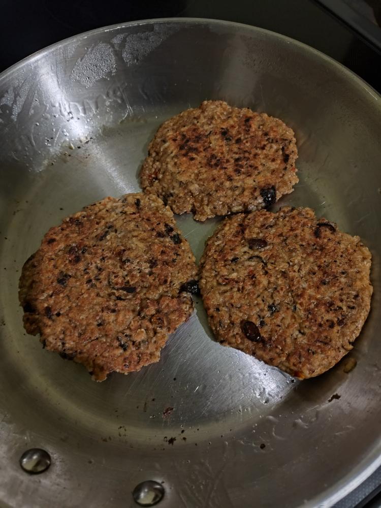 Black Bean Burger (33 servings) - Customer Photo From warren Pittman