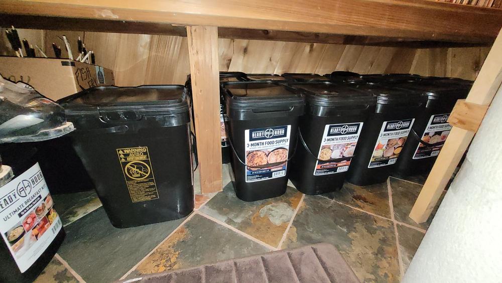 MEGA 6-Month Emergency Food & Protein Supply (2,500+ calories/day, 34 different food pouch varieties) - Customer Photo From Art Cuellar