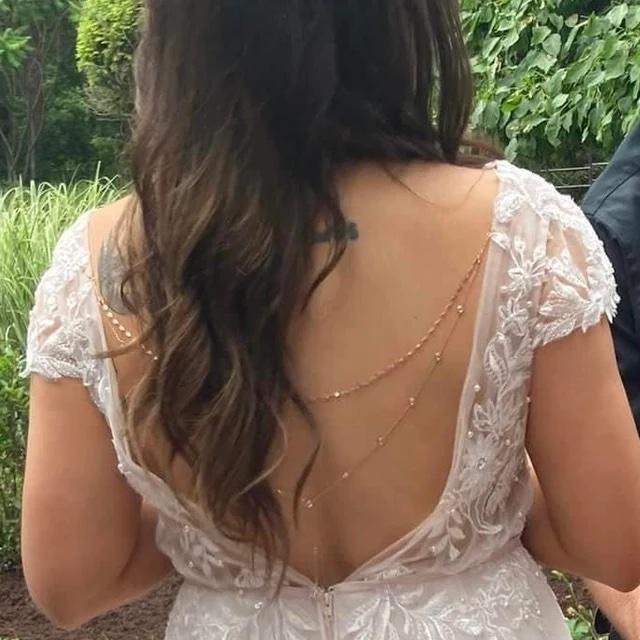 Y Lariat Back Jewelry Clip - Customer Photo From Amy Amento
