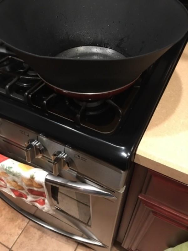 FRYWALL 10" - For medium pans. - Customer Photo From VICTORIA M.