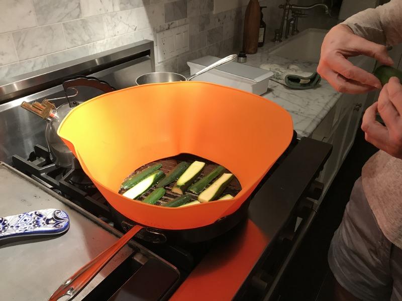 FRYWALL 12" - For large pans. - Customer Photo From Sasha C.