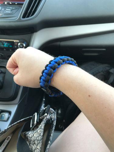 Thin Blue Line fishtail bracelet : r/paracord