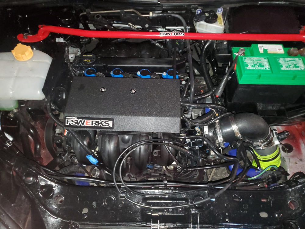 FSWERKS Engine Cover - Ford Focus 2.0L/2.3L Duratec 2005-2011 - Customer Photo From Angelo Zavala