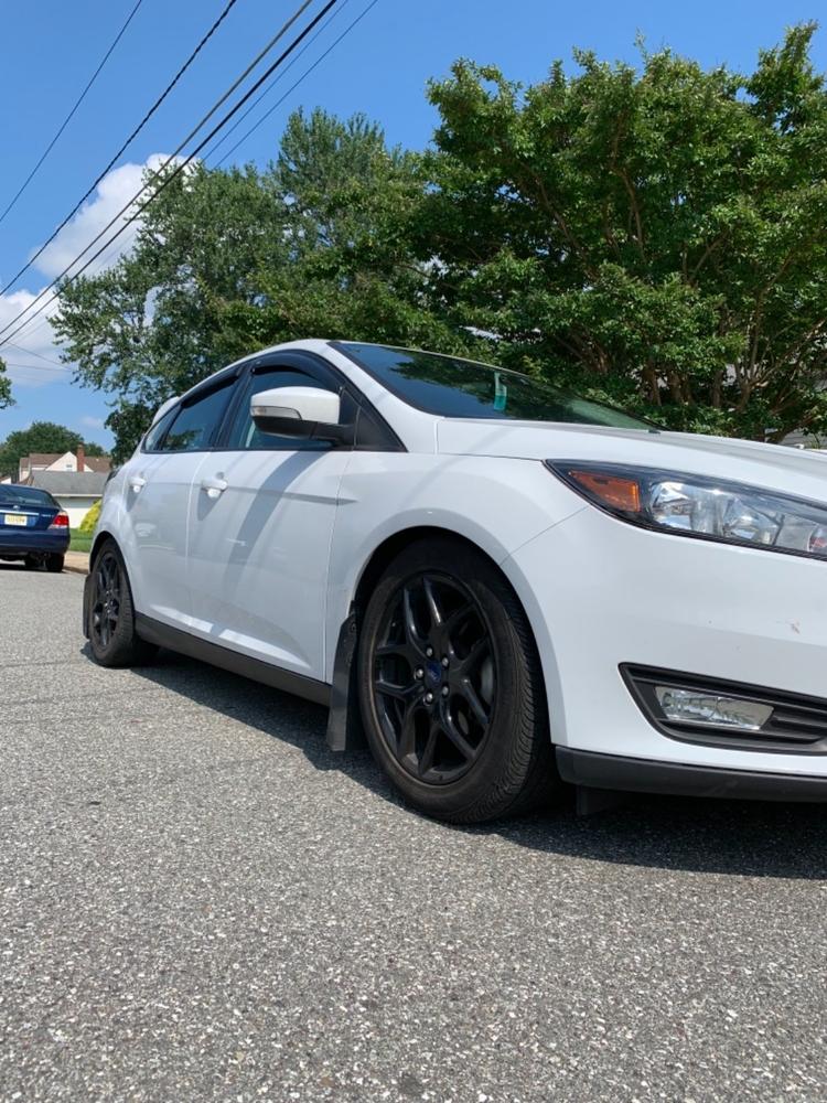 H&R Sport Springs - Ford Focus 2014-2018 - Customer Photo From Zachary m.
