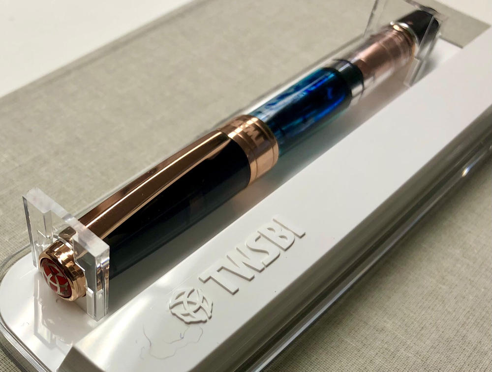TWSBI Diamond Fountain Pen in Smoke Rose Gold II - Goldspot Pens