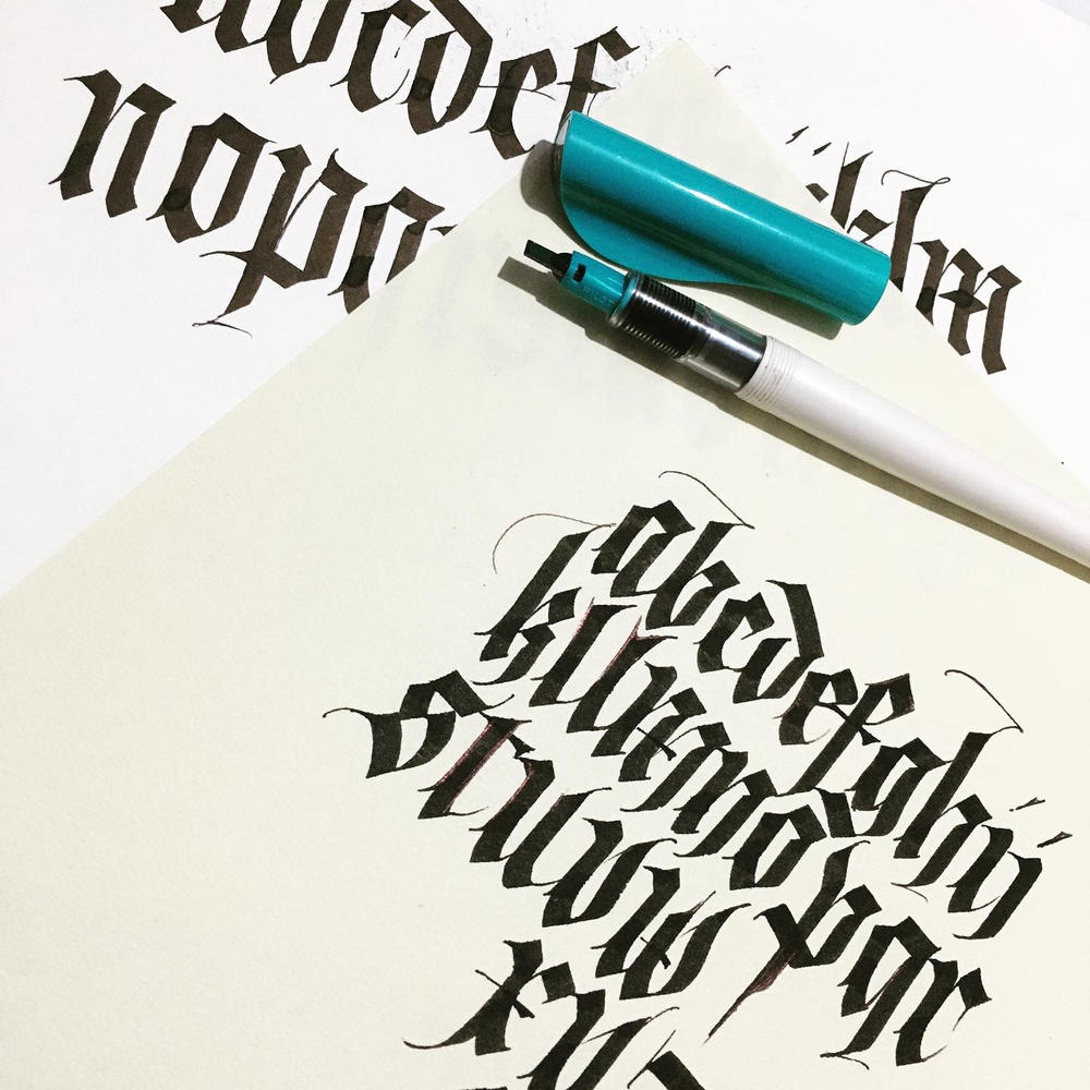 NEW Pilot Parallel Pen: 3.0mm Pen Review - Blackletter Foundry