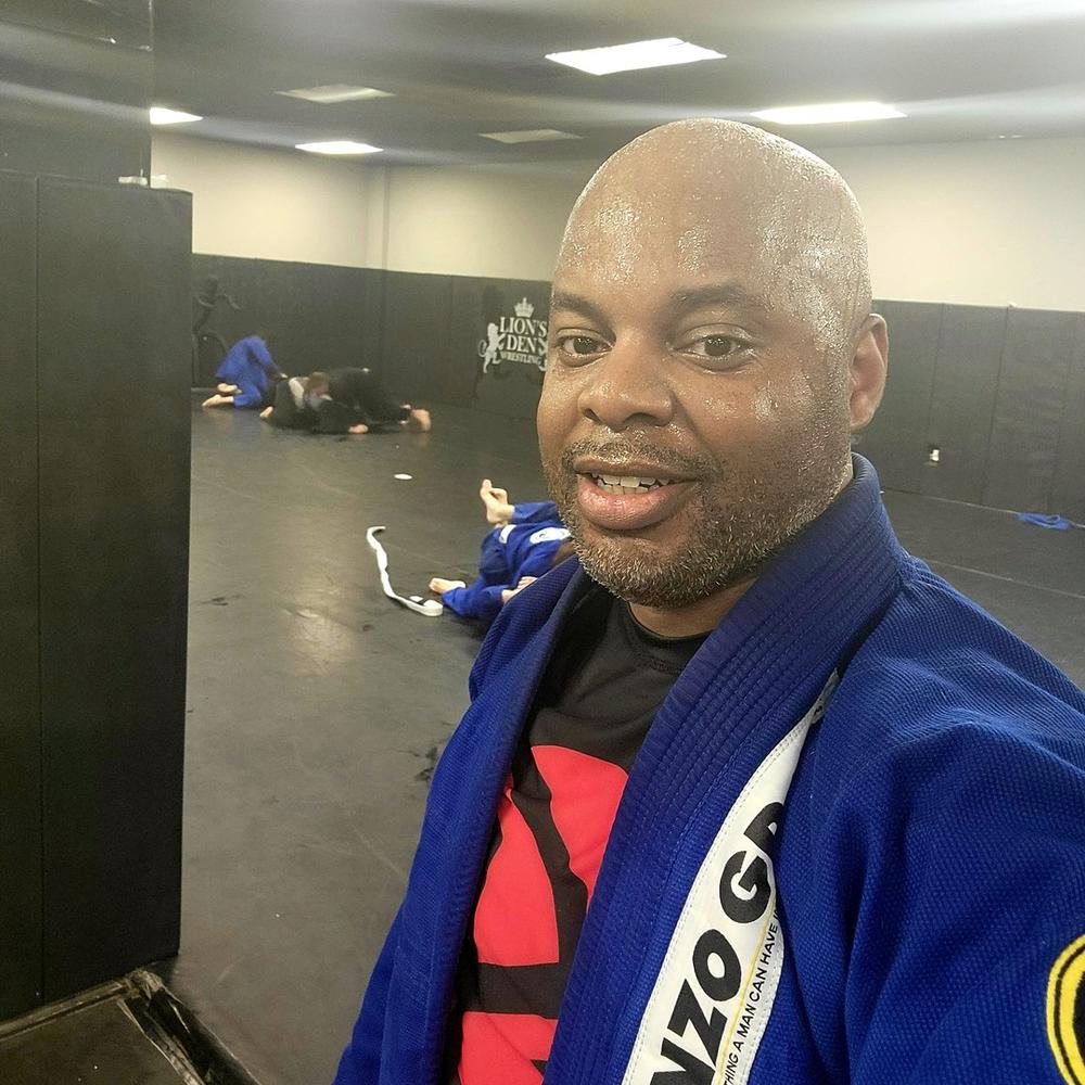 The Shoulder Pin Guard System by Neil Melanson – BJJ Fanatics
