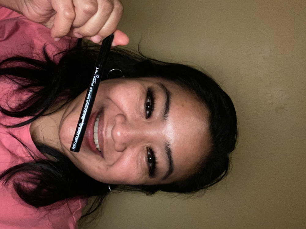 Lash Adhesive Eyeliner Pen - Customer Photo From Vanessa J.