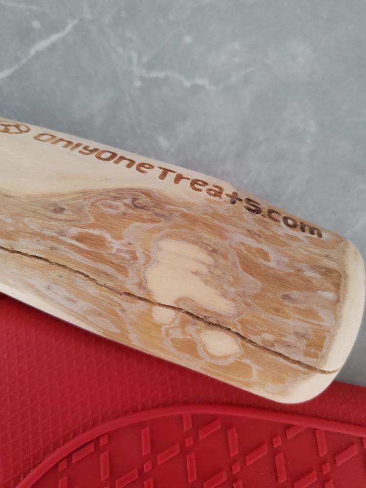 Extra-Large Coffee Wood Chew - Customer Photo From Melanie A.