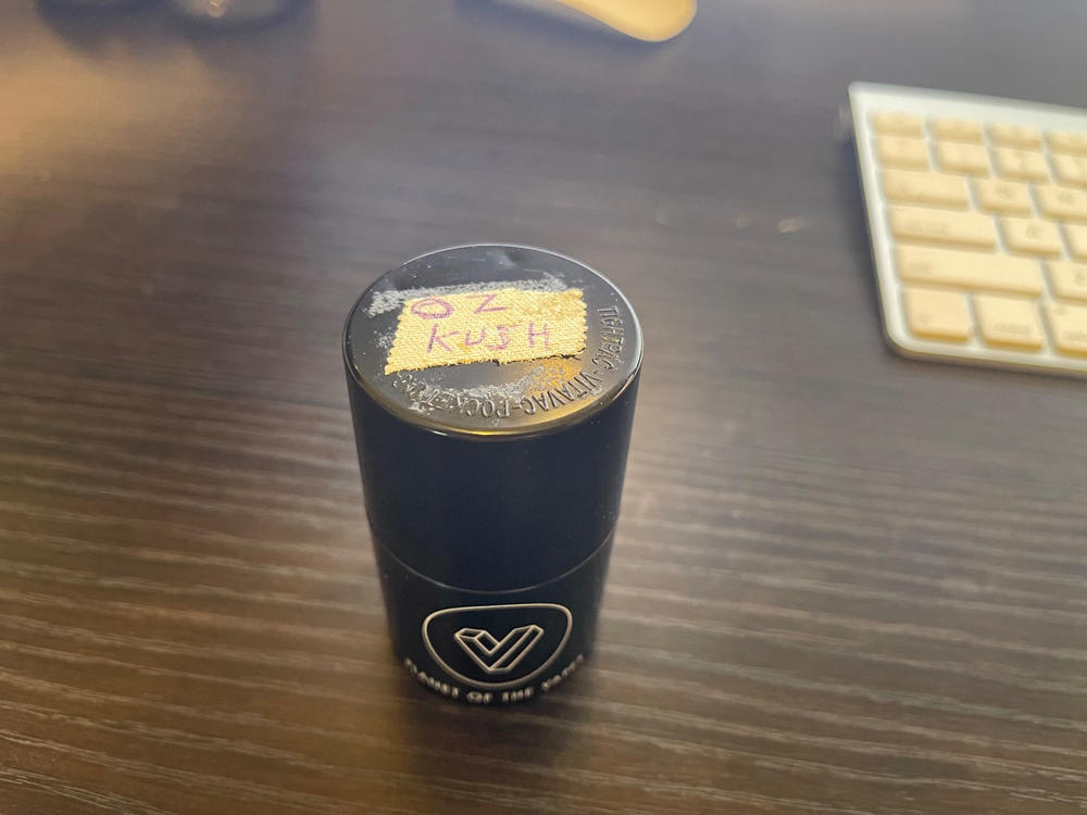 Planet of the Vapes Tightvac Container | 3.5 Grams - Customer Photo From Jesse Eliaz