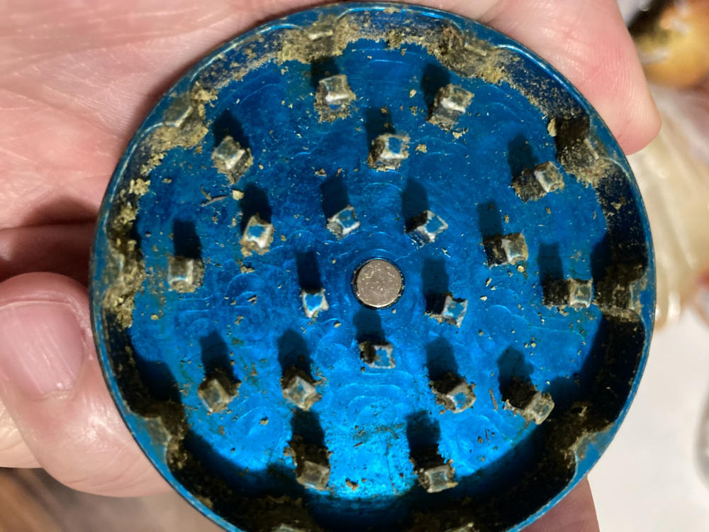 Santa Cruz Shredder 3 Piece Grinder - Choose Small, Medium or Large - Customer Photo From Ian Shuley