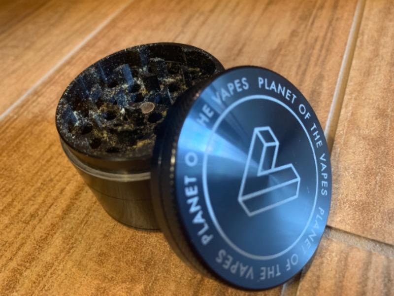 Planet of the Vapes 4 Piece Grinder - Customer Photo From Donald Smalley Smith