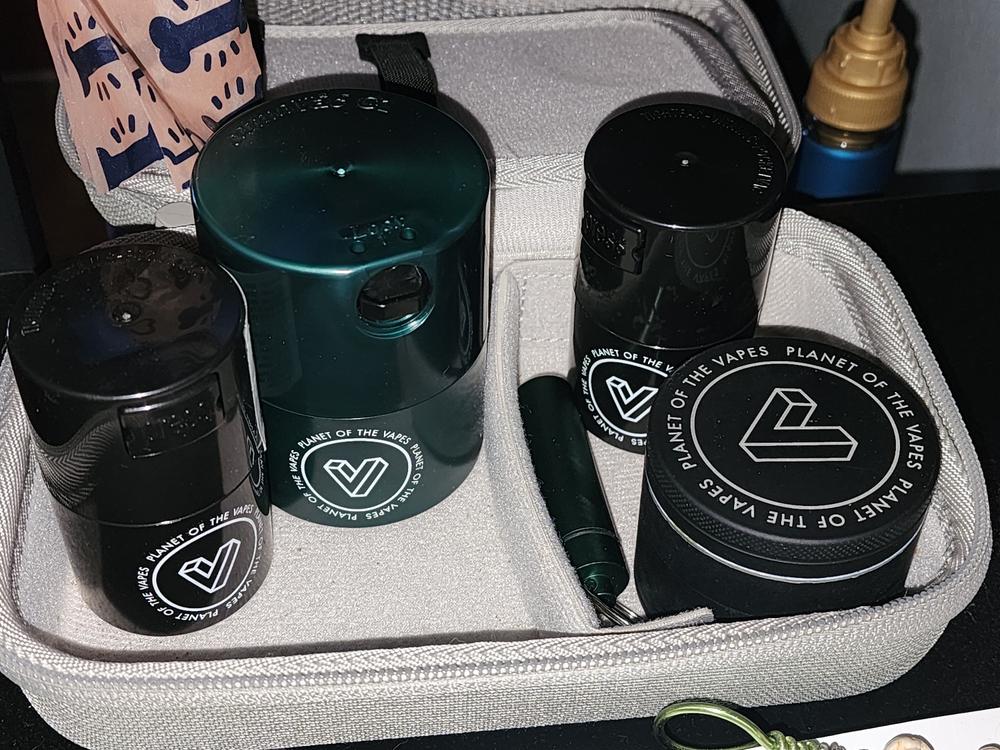Planet of the Vapes 4 Piece Grinder - Customer Photo From Vanessa Soto