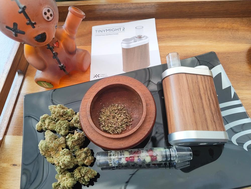 TinyMight 2 Vaporizer - Customer Photo From Jody Bush