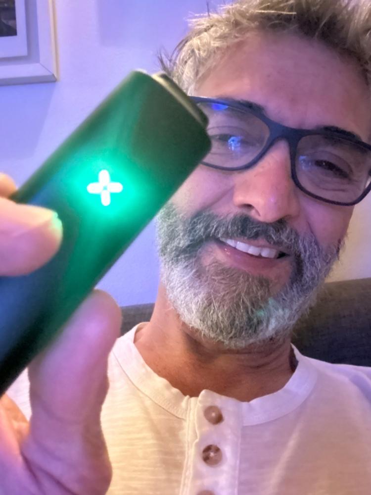 Lightly Used - PAX Plus Vaporizer - Customer Photo From JORGE GIL