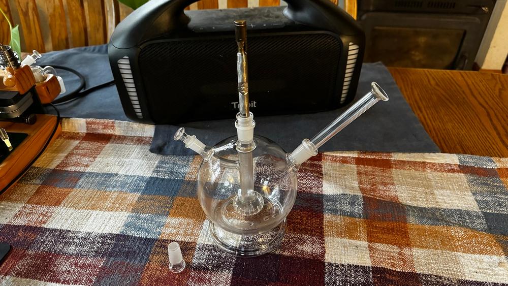 POTV Planet Glass Bubbler - Customer Photo From GrowGoddess