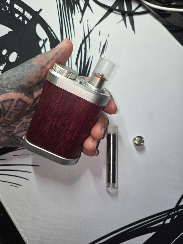 Tinymight 2 Purple Heart Vaporizer - Customer Photo From Dennis Kim Wilhelm
