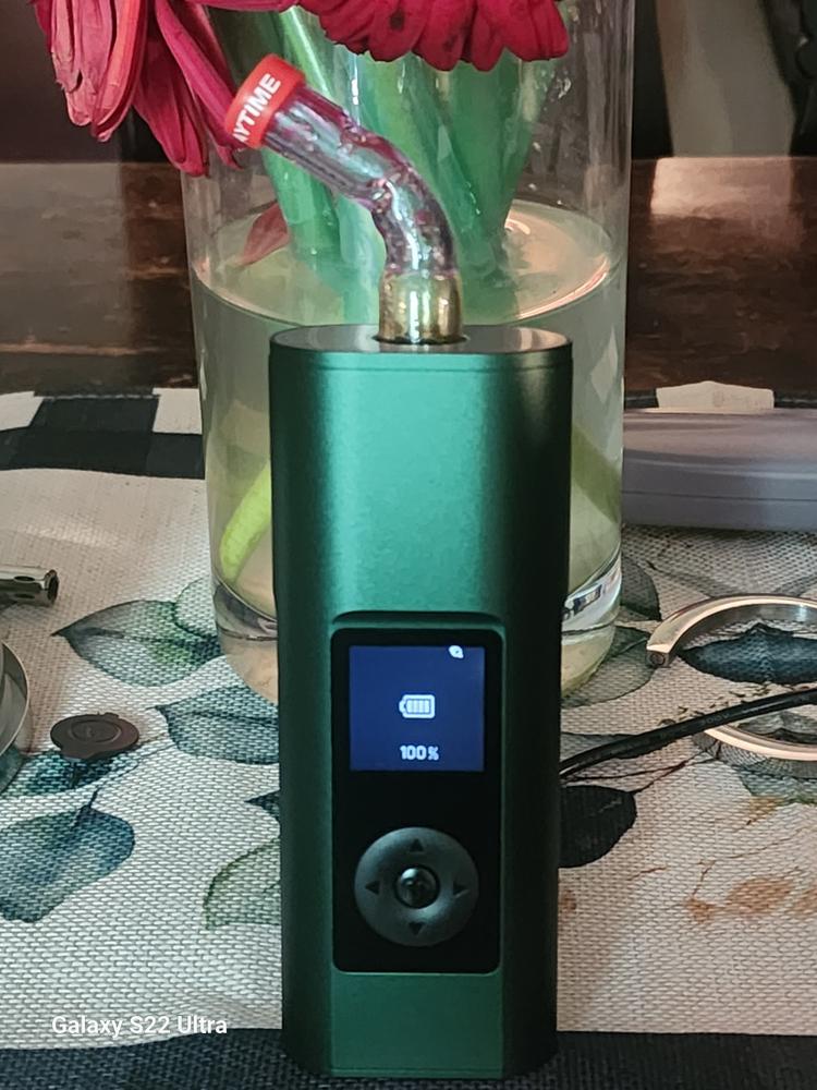 Arizer Solo 3 v2 Vaporizer - Customer Photo From Michael Shaft