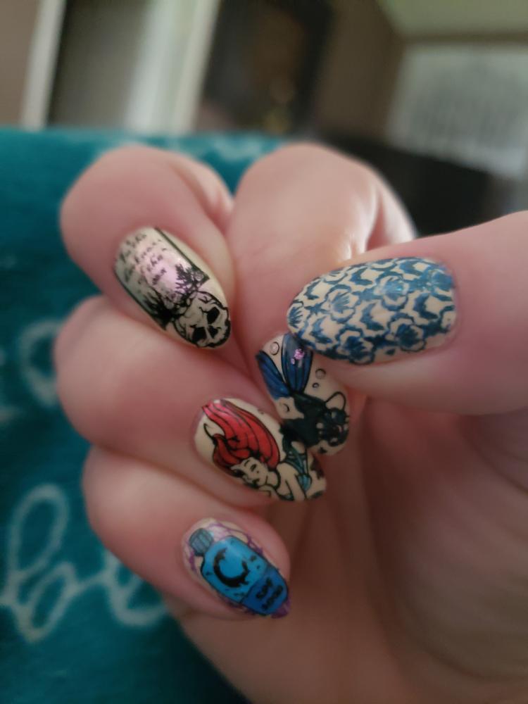 Maniology Artist Collaboration: themermaidpolish (M370) - Nail Stamping Plate