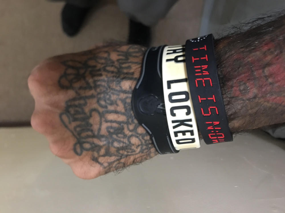 Deuce Legacy Wristband | Never Give Up - Customer Photo From Derrick Sims