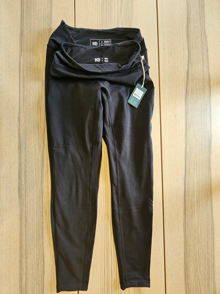 inMotion Brushed Legging - Customer Photo From Elizabeth 