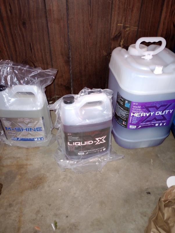 Heavy Duty: Super Concentrated Truck Wash + Degreaser + APC - Customer Photo From mayra alvarez