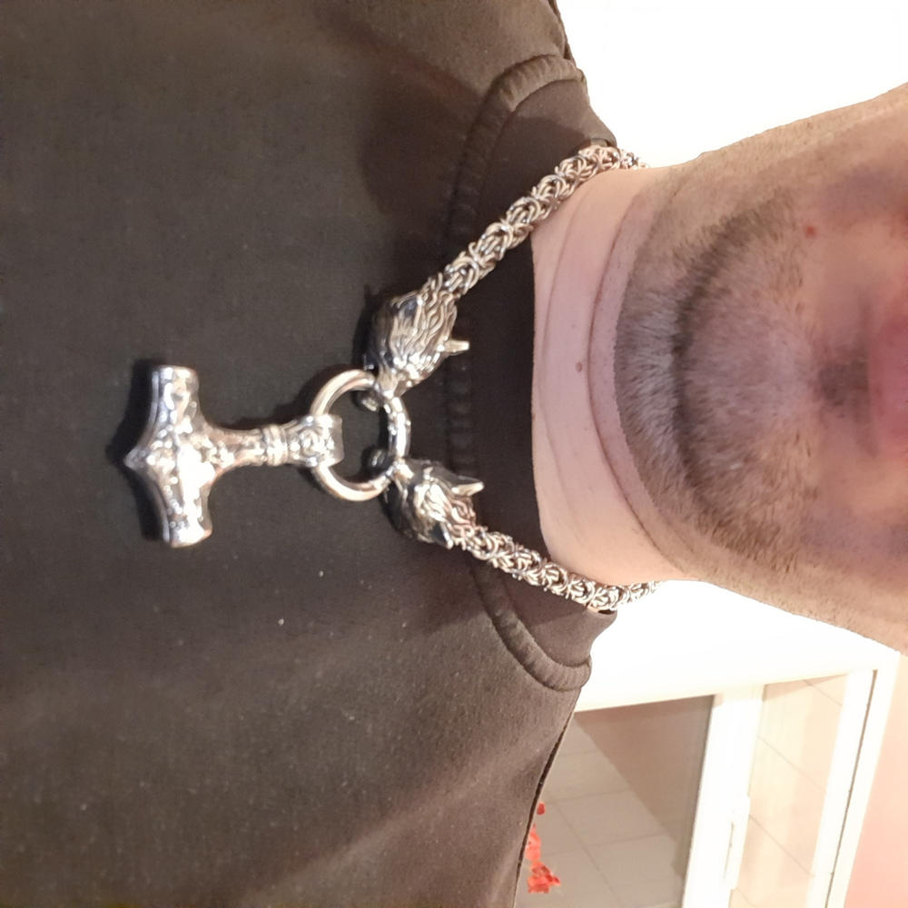 Stainless Steel Wolf Head Chain with Mjolnir - Customer Photo From Thomas Jakob 