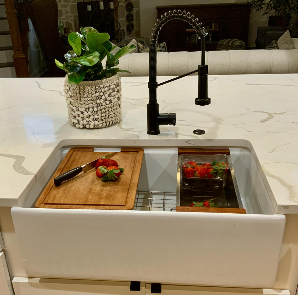 BOCCHI Contempo 30" Fireclay Workstation Farmhouse Sink with Accessories, White, 1344-001-0120 - Customer Photo From Barbara Caussey