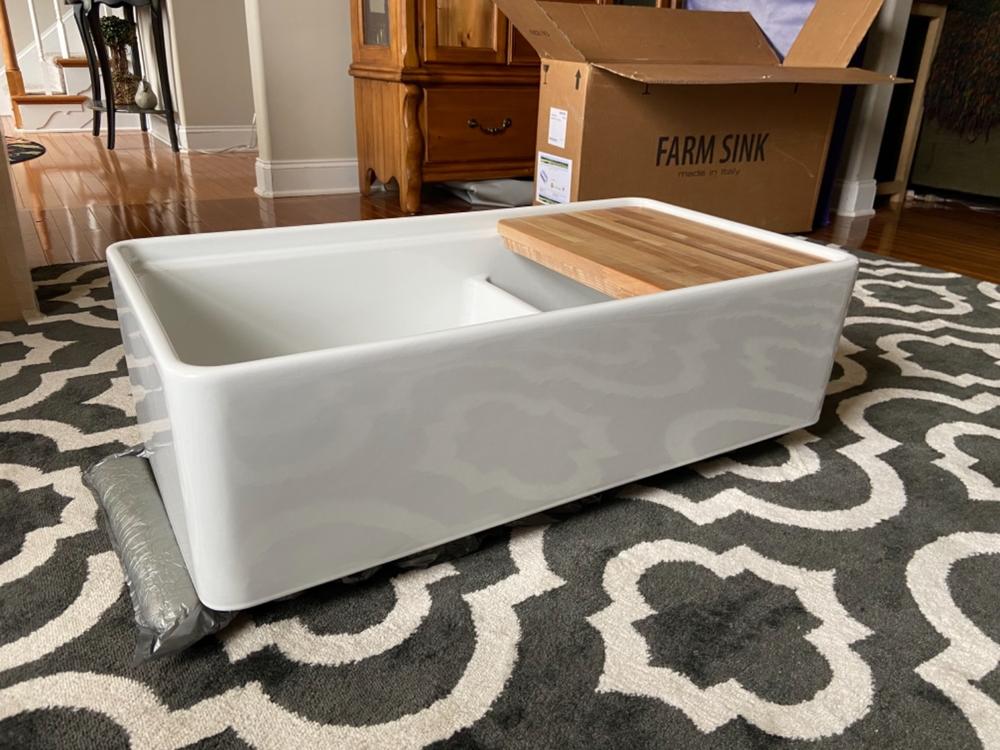 Latoscana 36" Double Bowl Fireclay Farmhouse Sink with Accessory Ledge, White, LDL3619W - Customer Photo From ANNA W.