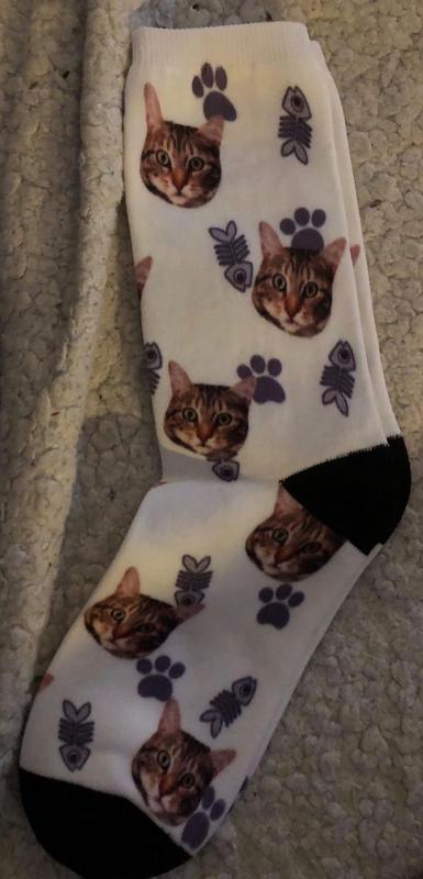 Commandez Vos Chaussettes Personnalisees Avec La Photo De Votre Chat