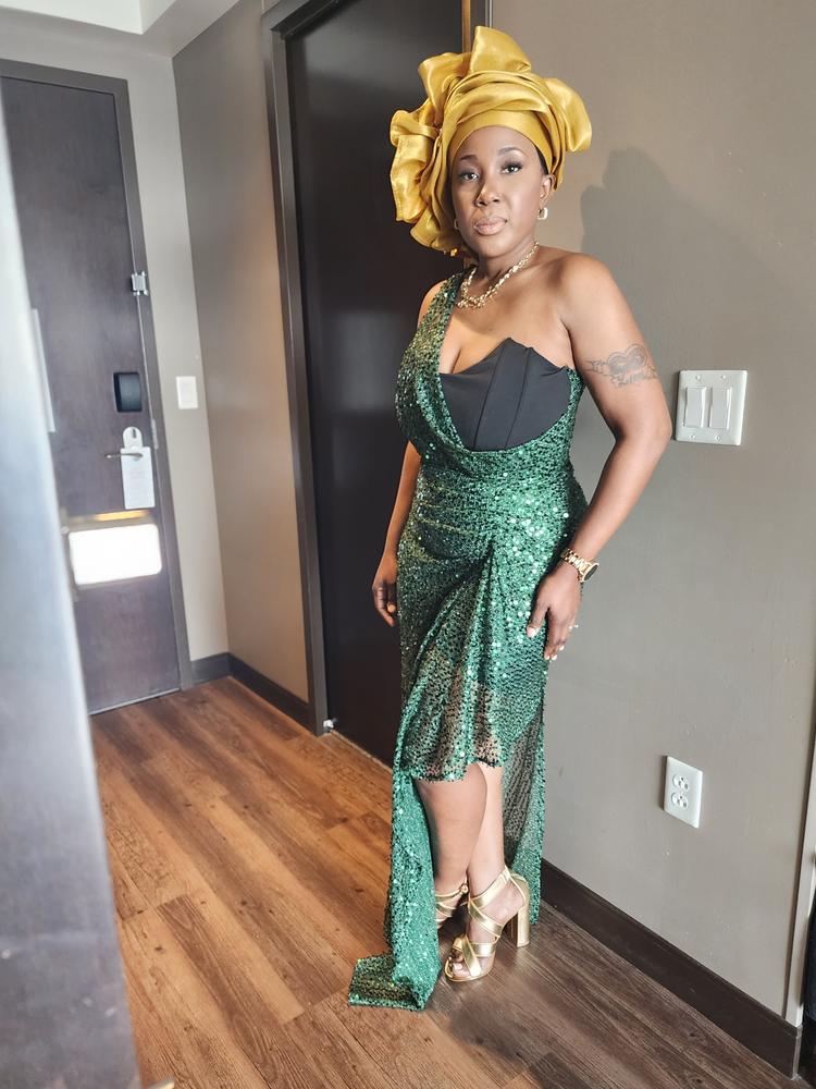 Umme Sequin Emerald Green Gown - Customer Photo From Lisa 