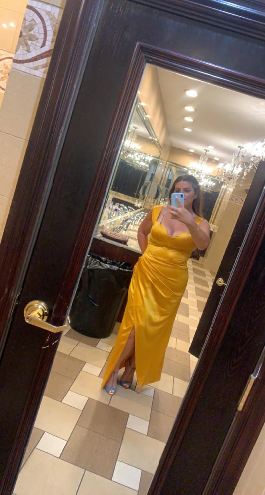Zarah Yellow High Slit Corset Satin Dress - Customer Photo From Suzanne Dehko