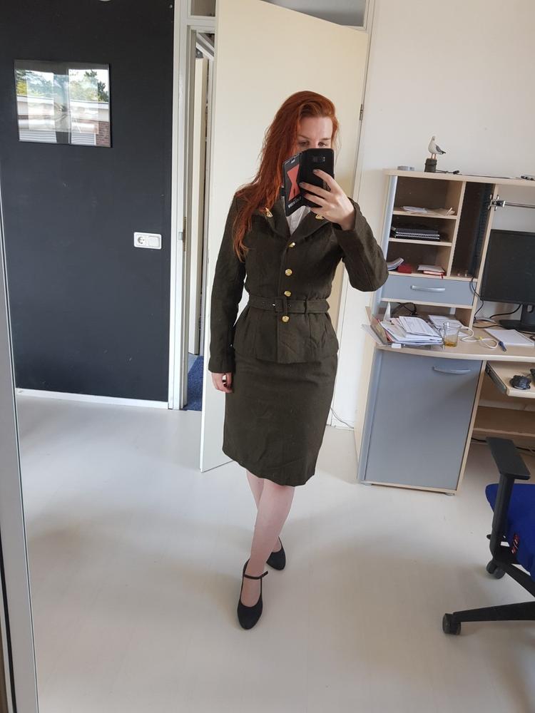 Peggy deals carter costume