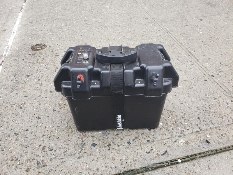Wing Nut for Battery Box (Part 20) - Customer Photo From Thierry Lamarre-Bey