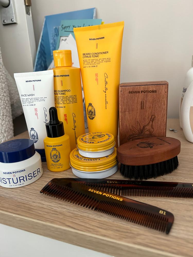 Beard Care Bundle - Beard Oil, Balm, Wax, Shampoo, Conditioner - Customer Photo From Ollie
