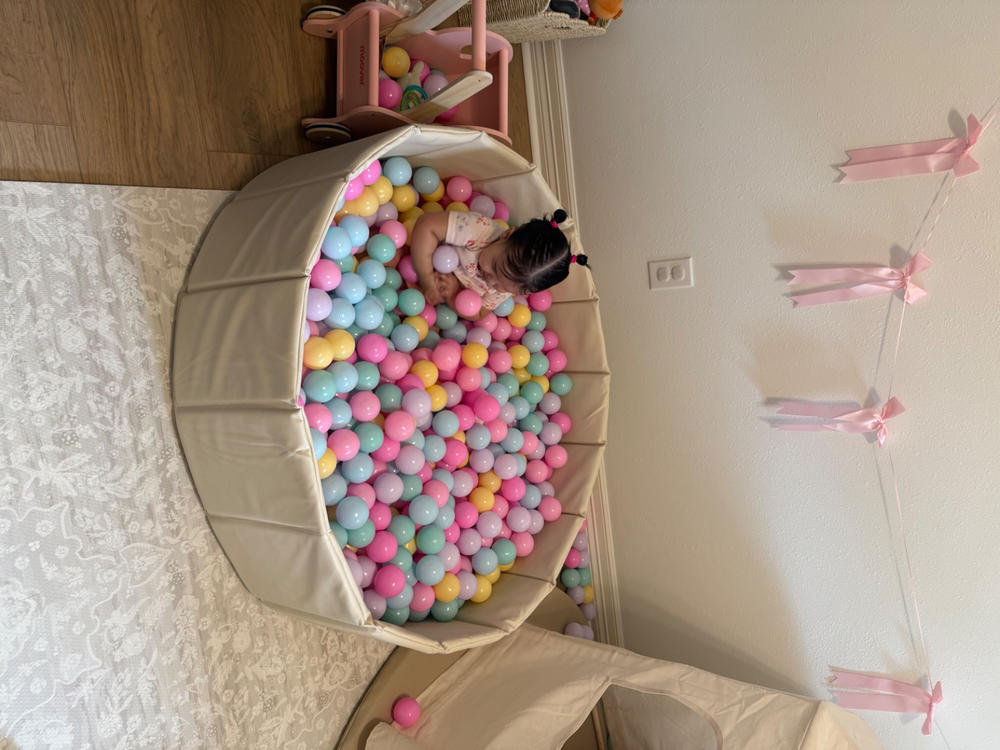 Ball Pit - Customer Photo From Alondra Ortega