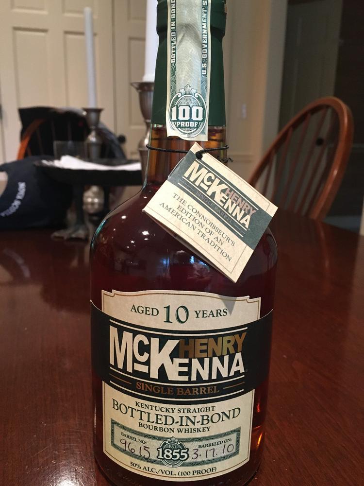 Henry McKenna Single Barrel 10 Year Old Bourbon Whiskey - Customer Photo From John D.