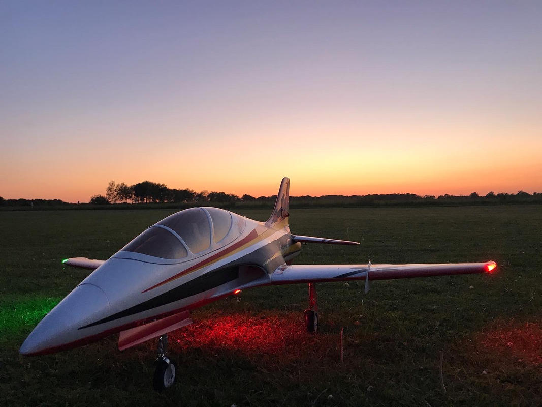 Freewing Avanti S Red High Performance 80mm EDF Ultimate Sport Jet
