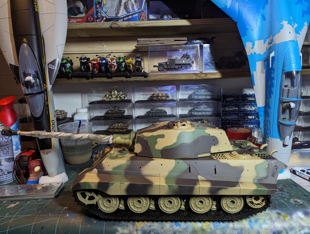 Heng Long German King Tiger Henschel Upgrade Edition 1/16 Scale Heavy Tank - RTR - Customer Photo From Mark
