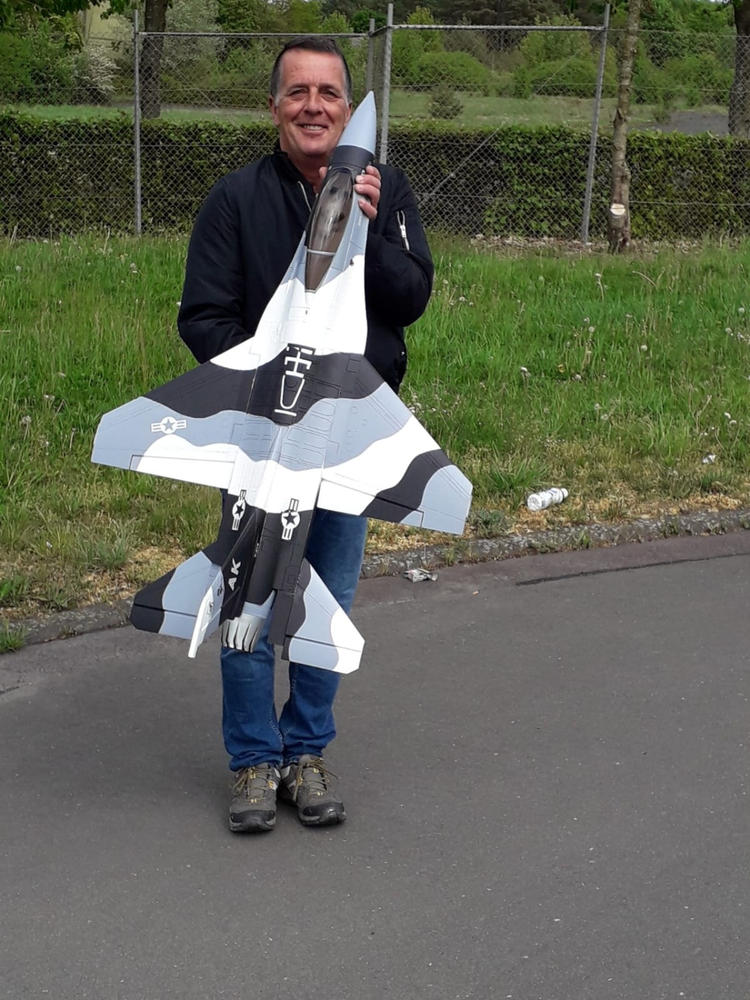 Freewing 70mm EDF F-16 V2 Weapons Set - Customer Photo From Ralf Goergen