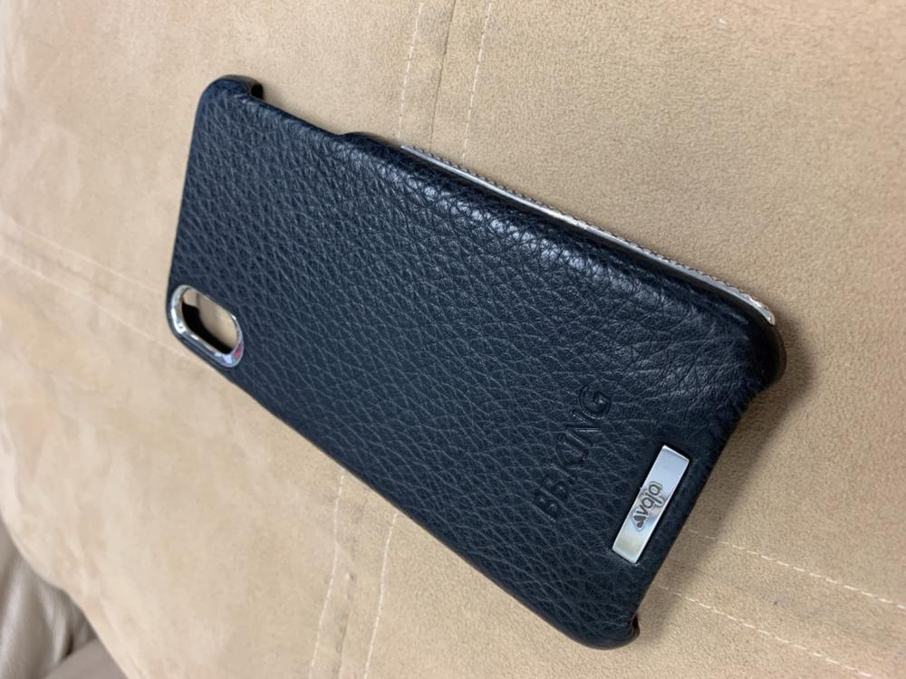 Custom Grip Silver iPhone Xs Max Leather Case - Customer Photo From Brian B.