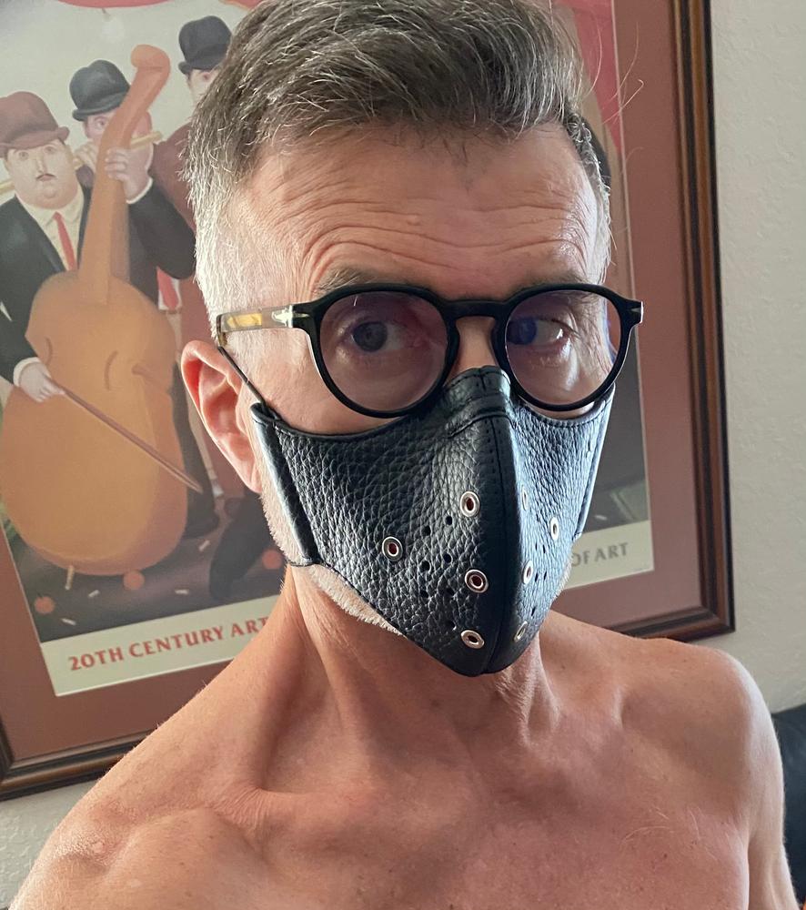 Vaja Pro-Mask 1.2 - Face leather Mask - Customer Photo From jedelar