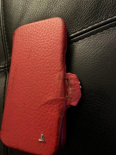 Customizable iPhone 12 & 12 pro Folio leather case with MagSafe - Customer Photo From Jenni McCall