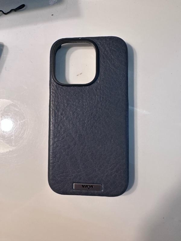 Custom Grip Phone 14 Pro leather case - Customer Photo From Darren Sasaki