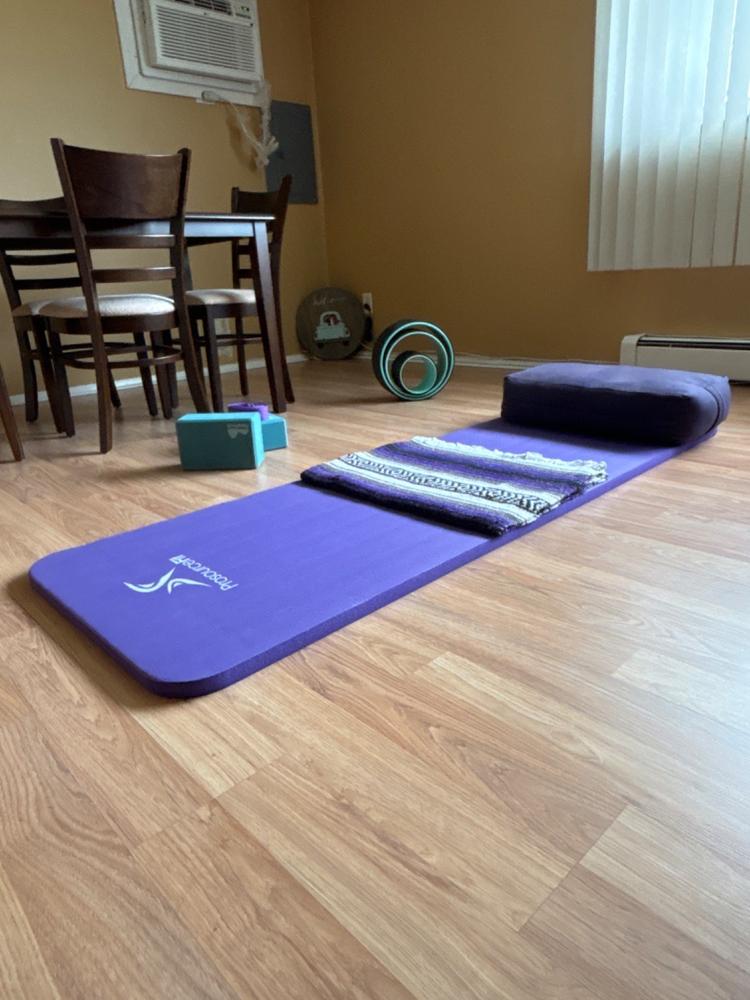Extra Thick Yoga and Pilates Mat 1 inch - Customer Photo From Sheri L.