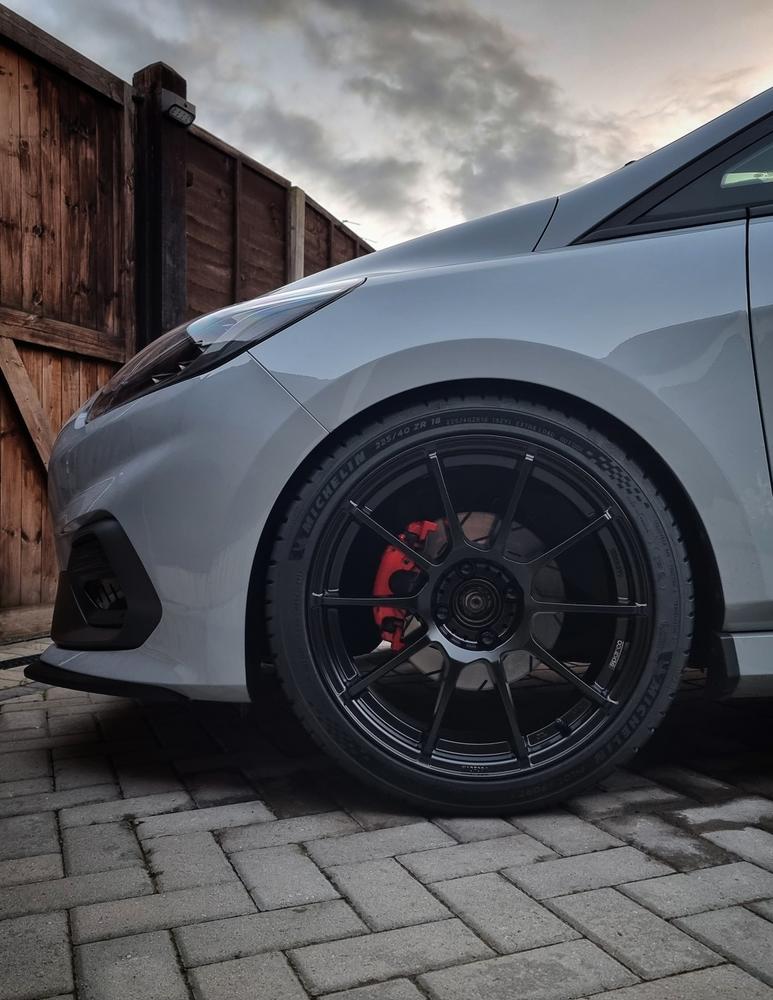 Assetto Gara m-spec 18" wheels (vehicle set) [Mk8 Fiesta] - Customer Photo From Tom Y
