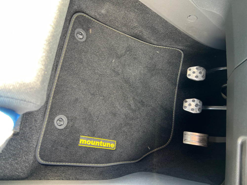mountune LUX Floor Mats [Mk2 Focus RS/ST] - Customer Photo From CHRIS PEARSE