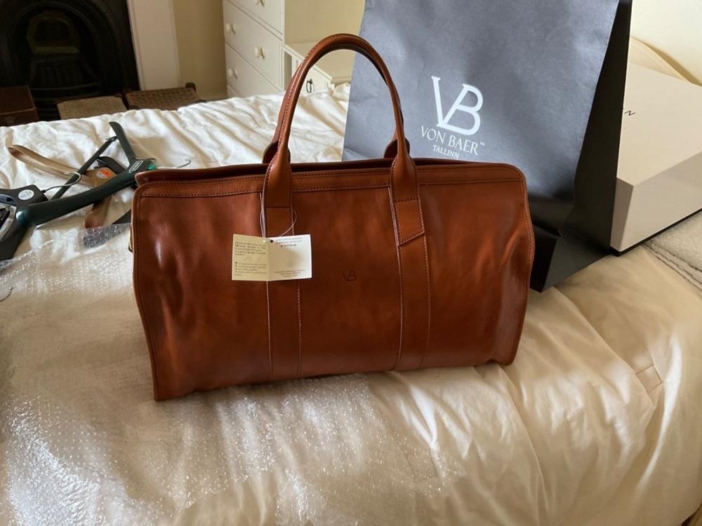Best Leather Weekender Bag for Men 2023 – Von Baer