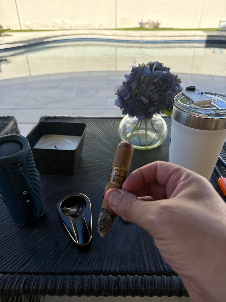 Tabak Especial Toro Dulce Pack of Cigars