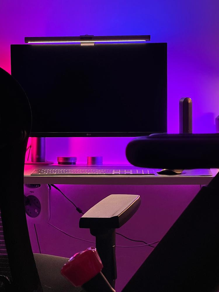 Xiaomi Yeelight Desktop Reading Hanging Light Bar Pro - Customer Photo From Harmeet Sembhi